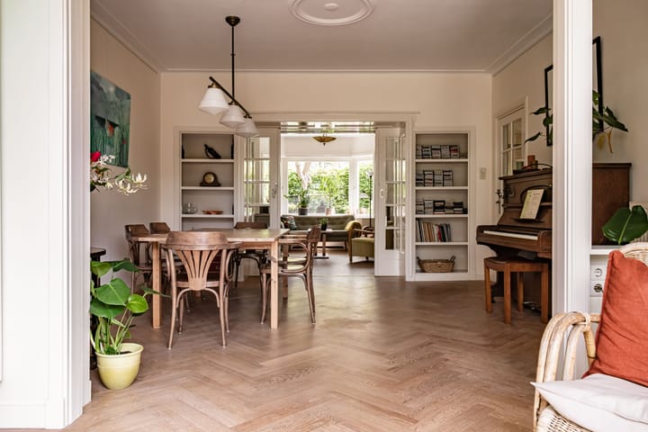 Foto 13 van Julianalaan 302