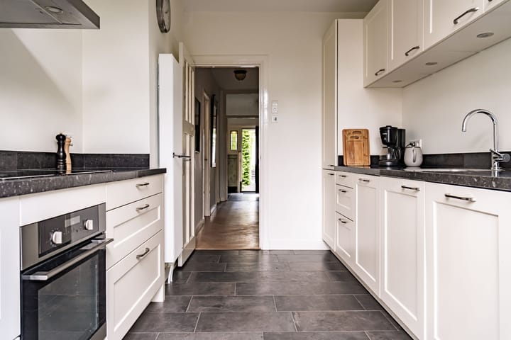 Foto 17 van Julianalaan 302