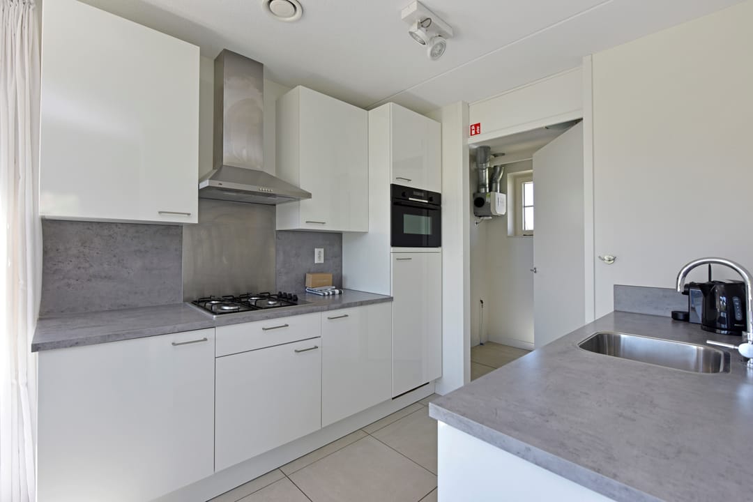 Foto 13 van Zeedijk 24-438