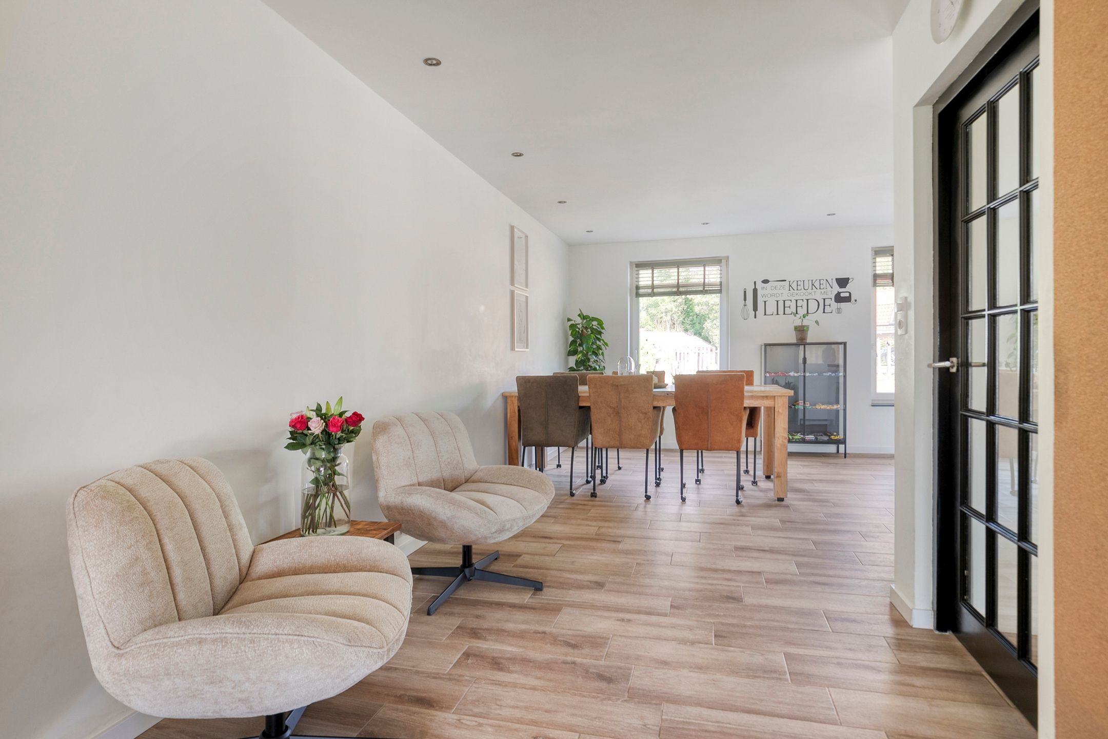 Foto 15 van Sasput 5