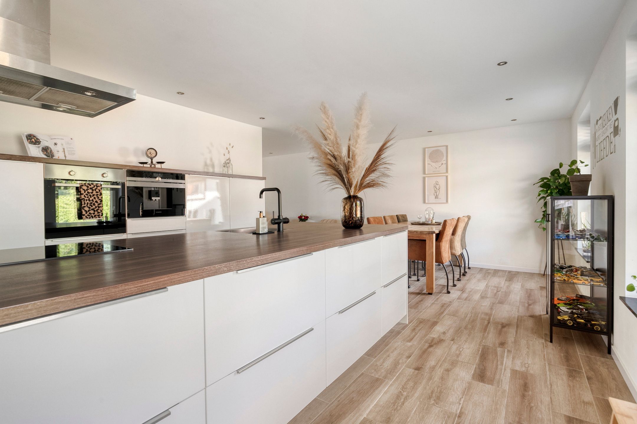 Foto 18 van Sasput 5