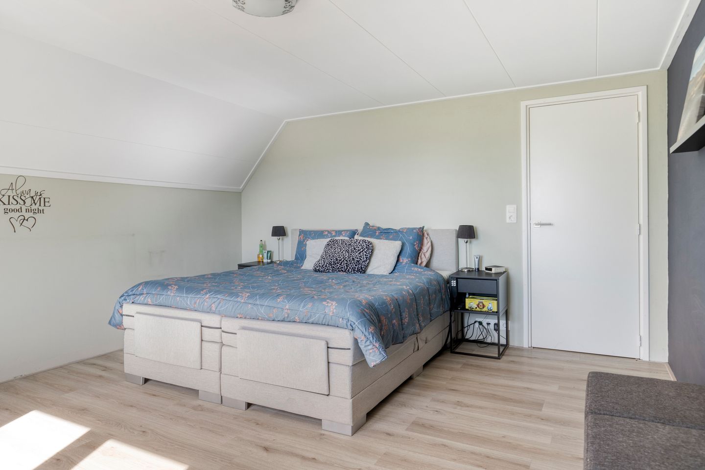 Foto 25 van Sasput 5