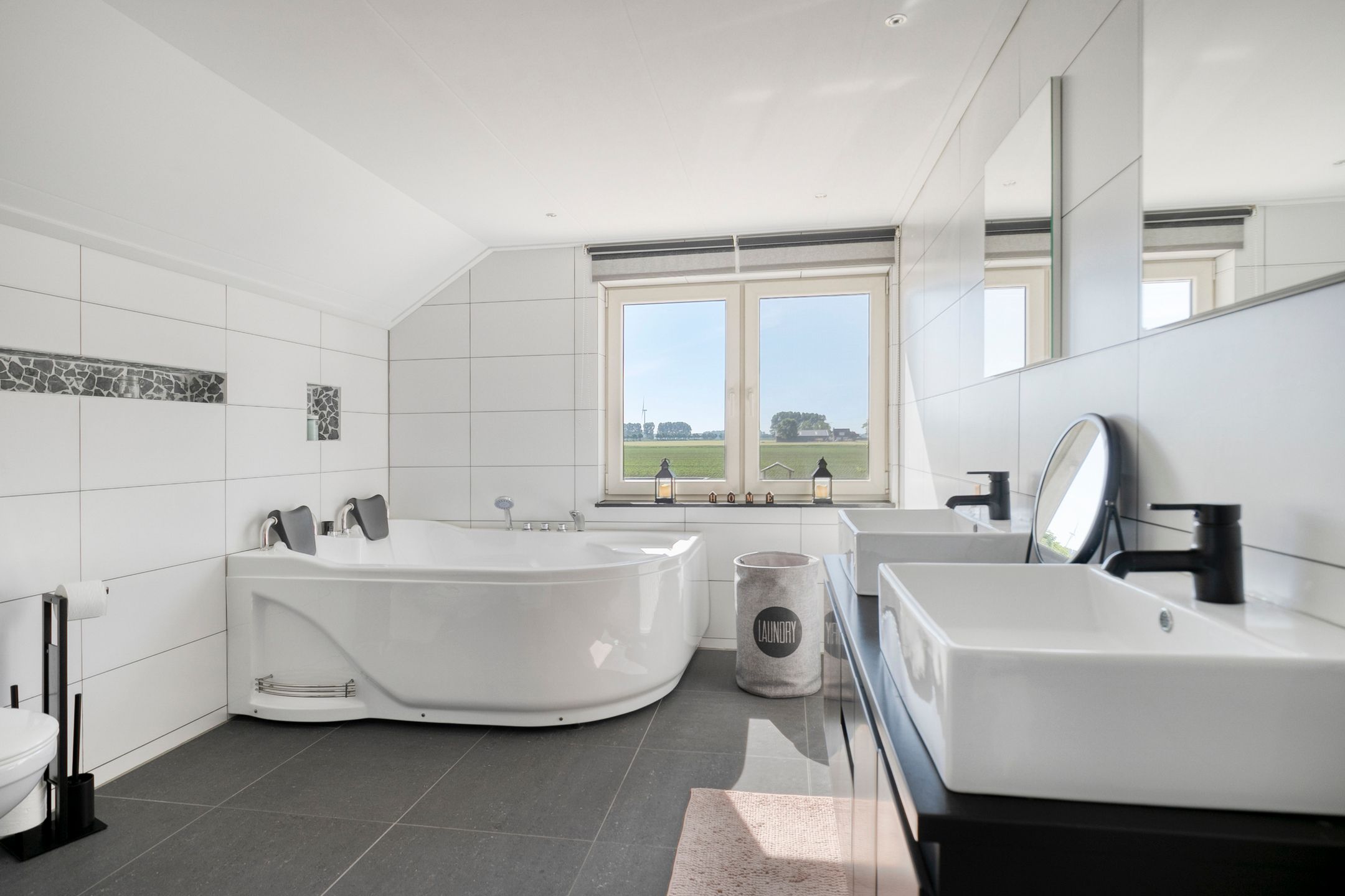 Foto 27 van Sasput 5