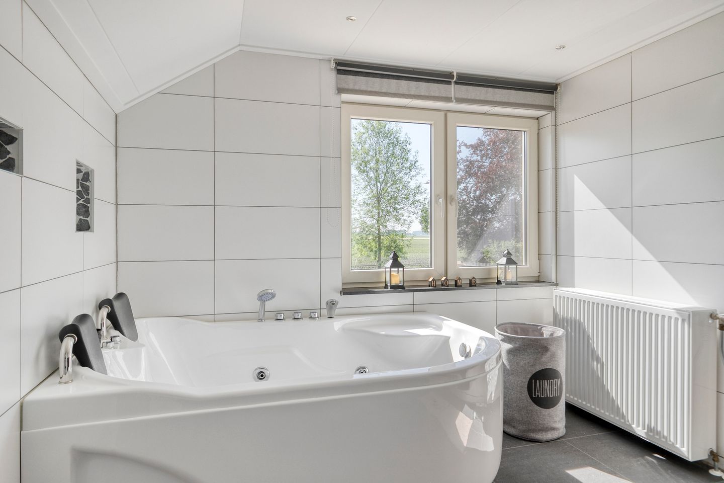 Foto 29 van Sasput 5