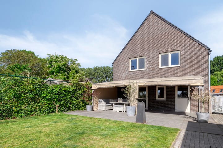 Photo 34 of Sasput 5