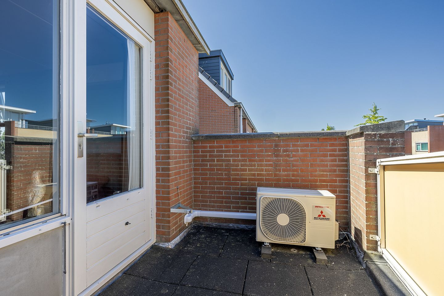 Photo 14 of Claude Debussystraat 124