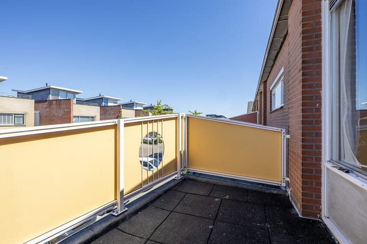 Foto 12 van Claude Debussystraat 124