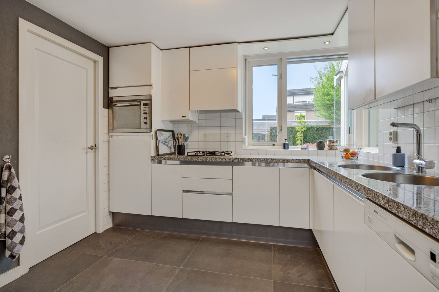 Photo 14 of Plecht 11