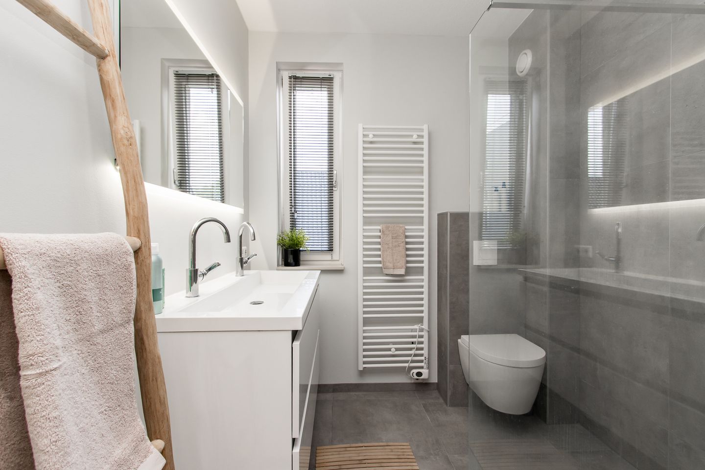 Foto 34 van Maasgaard 12