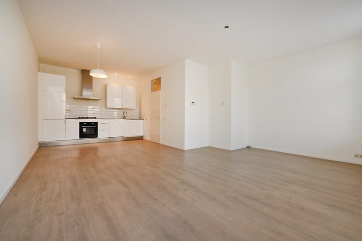 Foto 1 van Claes de Vrieselaan 81-A01