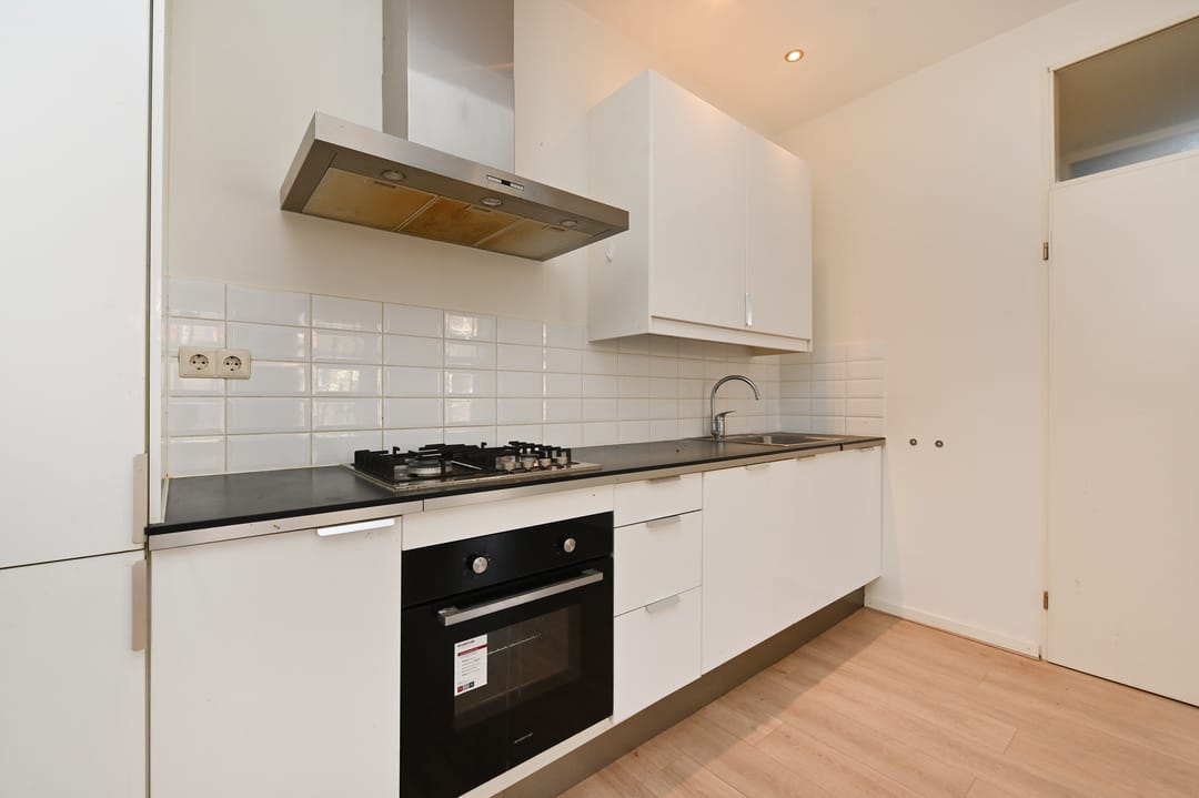 Foto 8 van Claes de Vrieselaan 81-A01