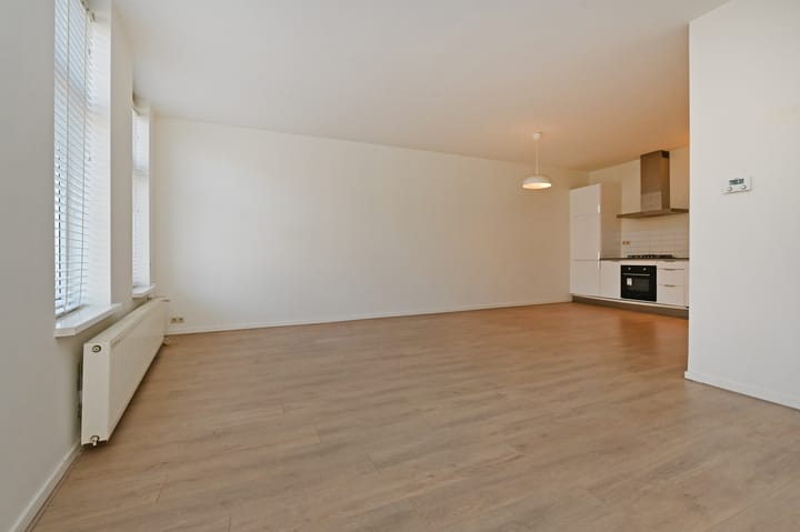 Foto 6 van Claes de Vrieselaan 81-A01