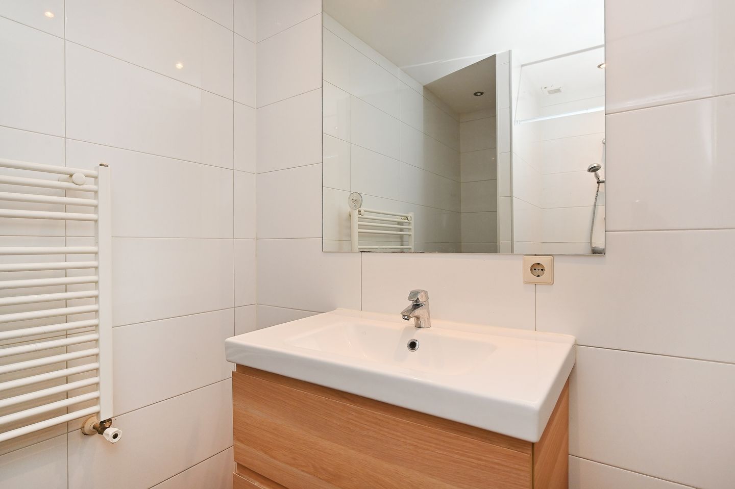 Foto 20 van Claes de Vrieselaan 81-A01