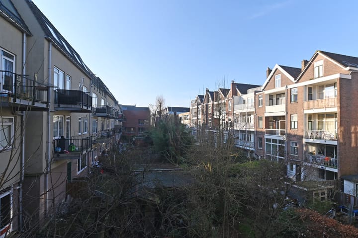 Foto 21 van Claes de Vrieselaan 81-A01