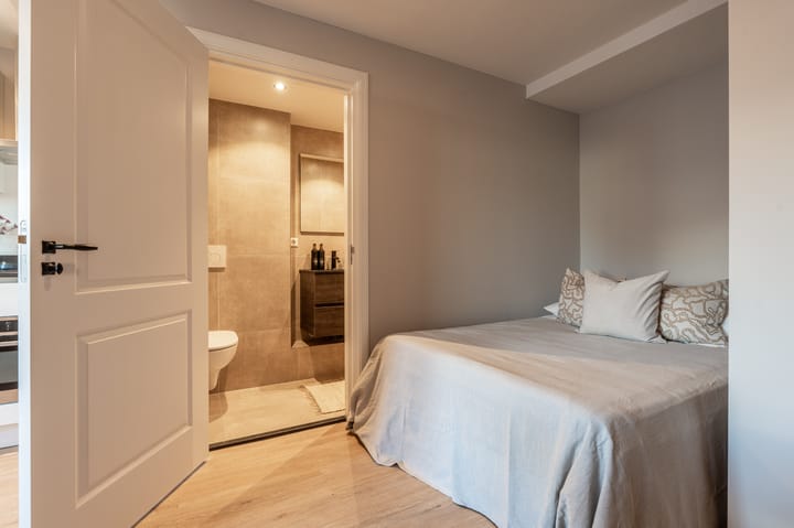 Foto 8 van Van Hallstraat 701-A