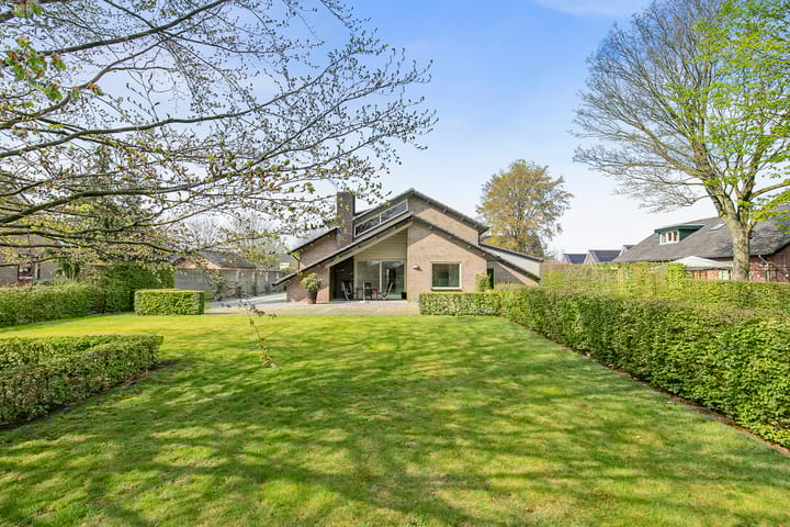 Foto 42 van Middelstraat 16