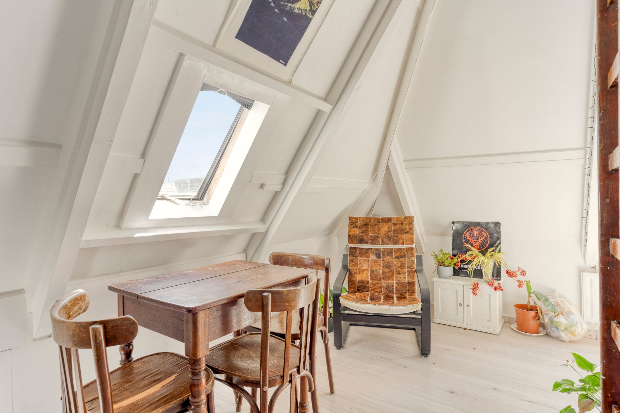 Foto 24 van Tweede Hunzestraat 35-A