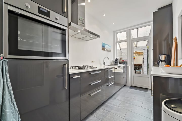 Foto 15 van Laan van Meerdervoort 765