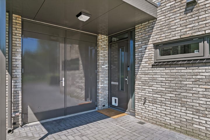 Foto 10 van Koerierstraat 43