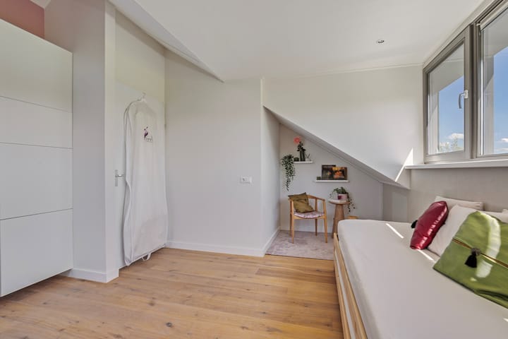 Foto 36 van Koerierstraat 43