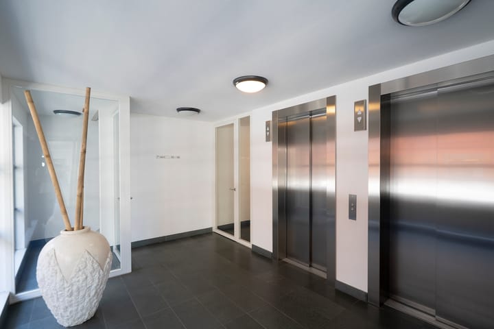 Foto 42 van Willem Frederik Hermansstraat 45