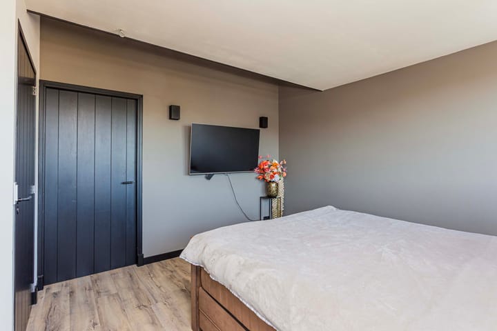 Foto 33 van Johan Grauwertlaan 14