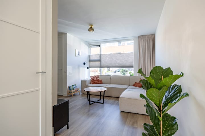 Photo 22 of Hendrik Johan Melgersstraat 18