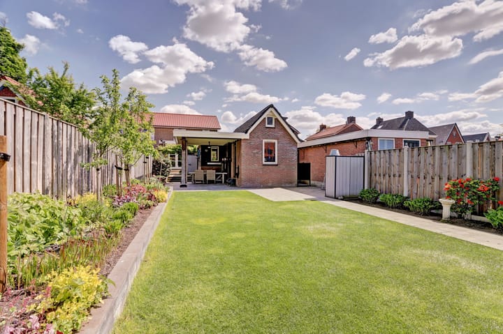 Foto 1 van Kanaalweg 68