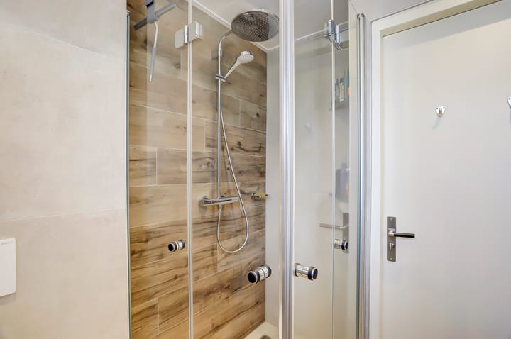 Foto 23 van Kanaalweg 68