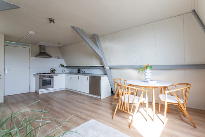 Foto 3 van De la Reyweg 38-B