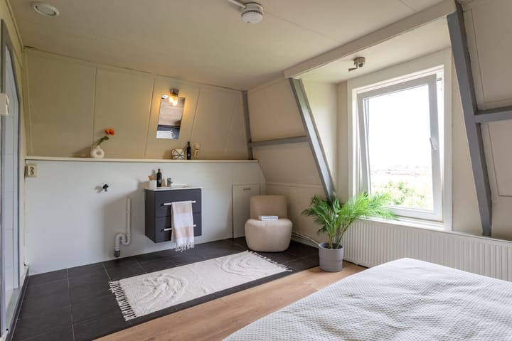 Foto 19 van De la Reyweg 38-B