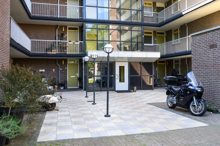 Foto 2 van Dijkmeent 86