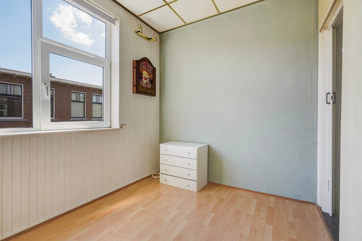 Foto 14 van Esdoornstraat 35