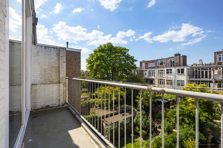 Foto 17 van Esdoornstraat 35