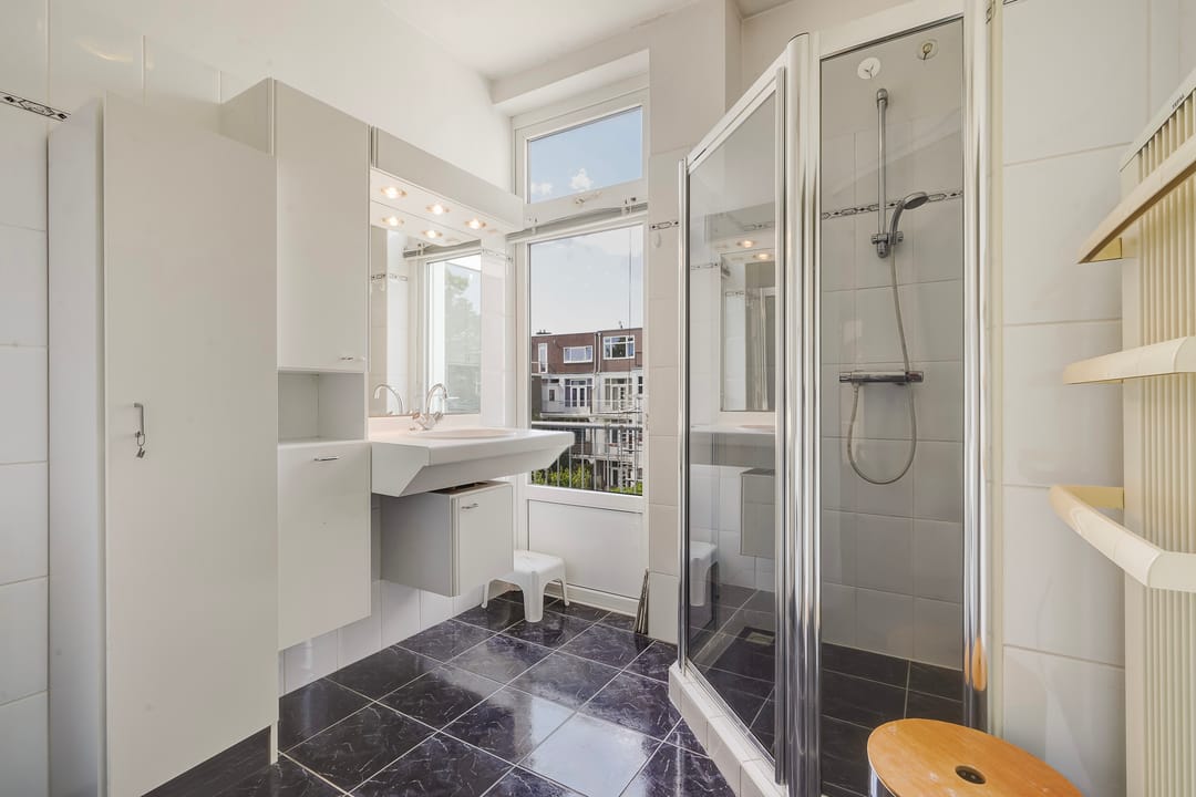 Foto 22 van Esdoornstraat 35