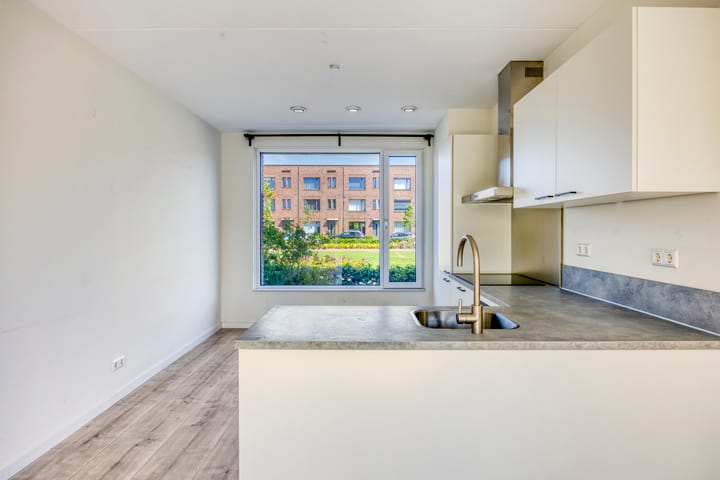 Photo 4 of Opijnenstraat 59