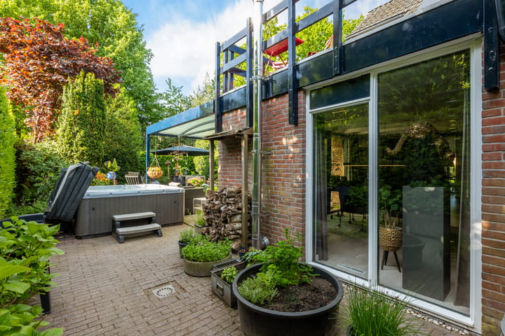 Foto 45 van Drosten 50