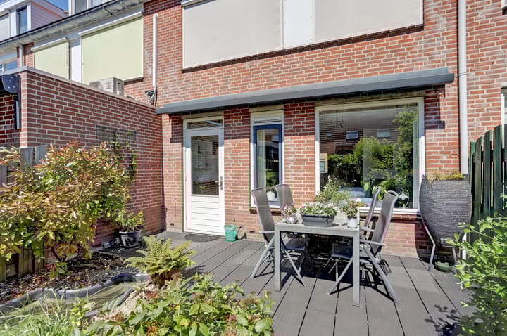 Photo 10 of Piet Blokkerstraat 74