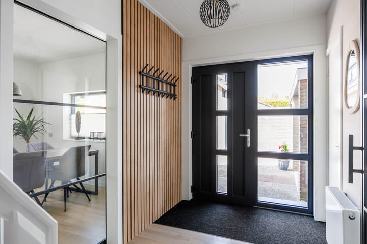 Foto 11 van Julianalaan 18