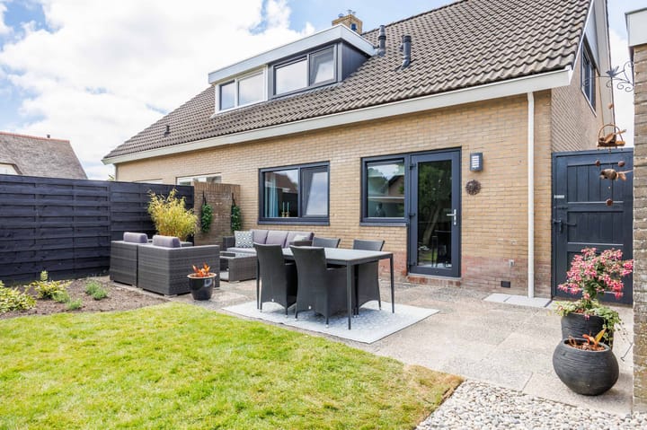 Foto 30 van Julianalaan 18