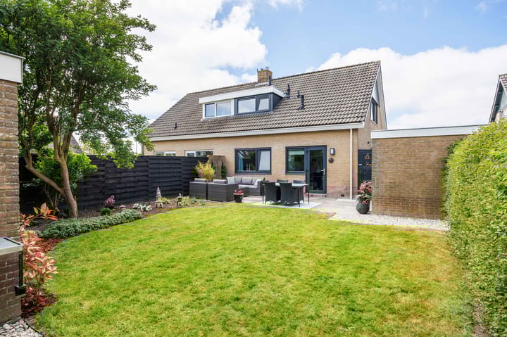 Foto 33 van Julianalaan 18