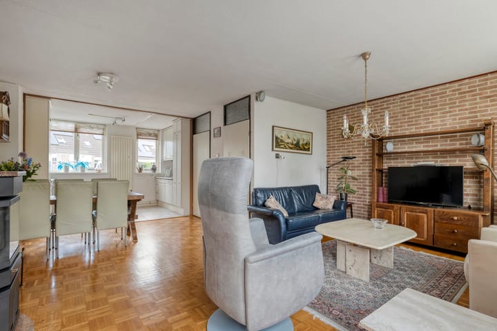 Foto 6 van Krulmate 12