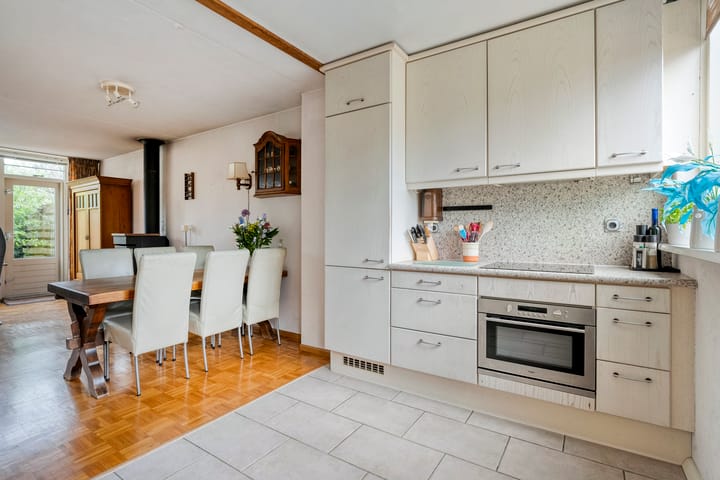 Foto 10 van Krulmate 12