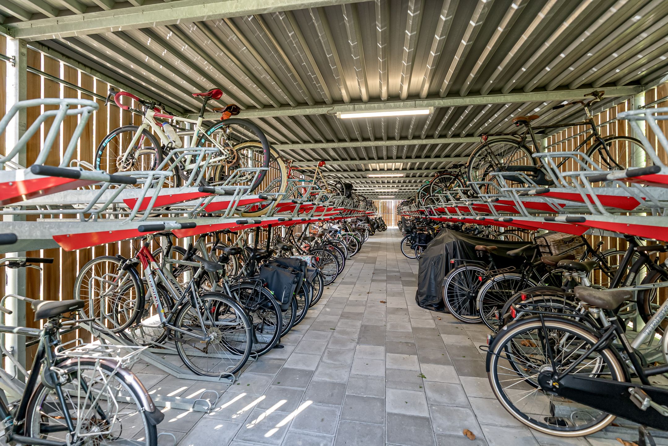 Foto 27 van Ambonstraat 42