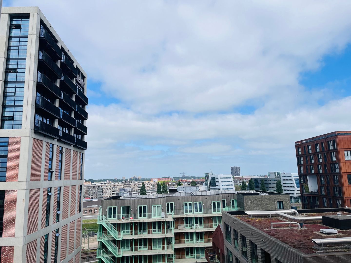 Foto 14 van Oostenburgermiddenstraat 519