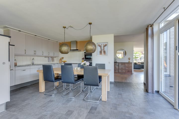 Photo 25 of Aurora 29