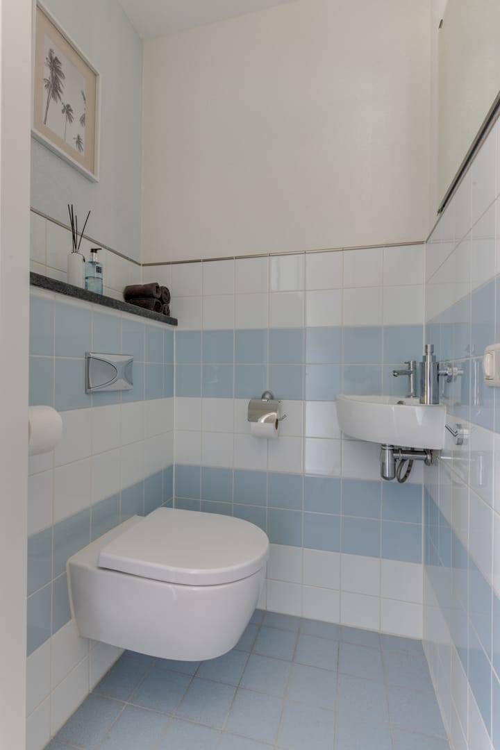 Photo 28 of Aurora 29