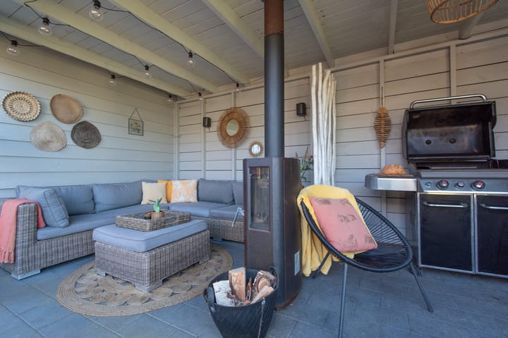 Photo 61 of Aurora 29