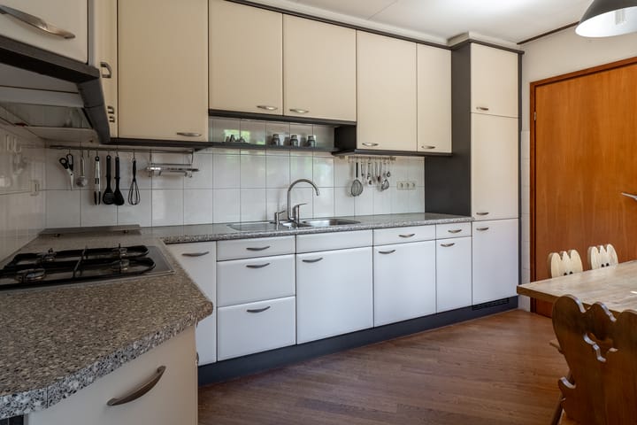 Photo 15 of Albert Sommerstraat 6