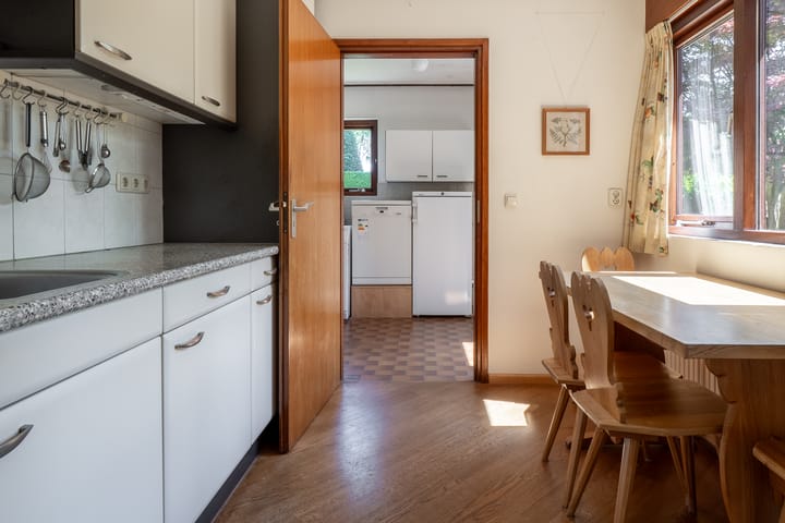 Photo 16 of Albert Sommerstraat 6